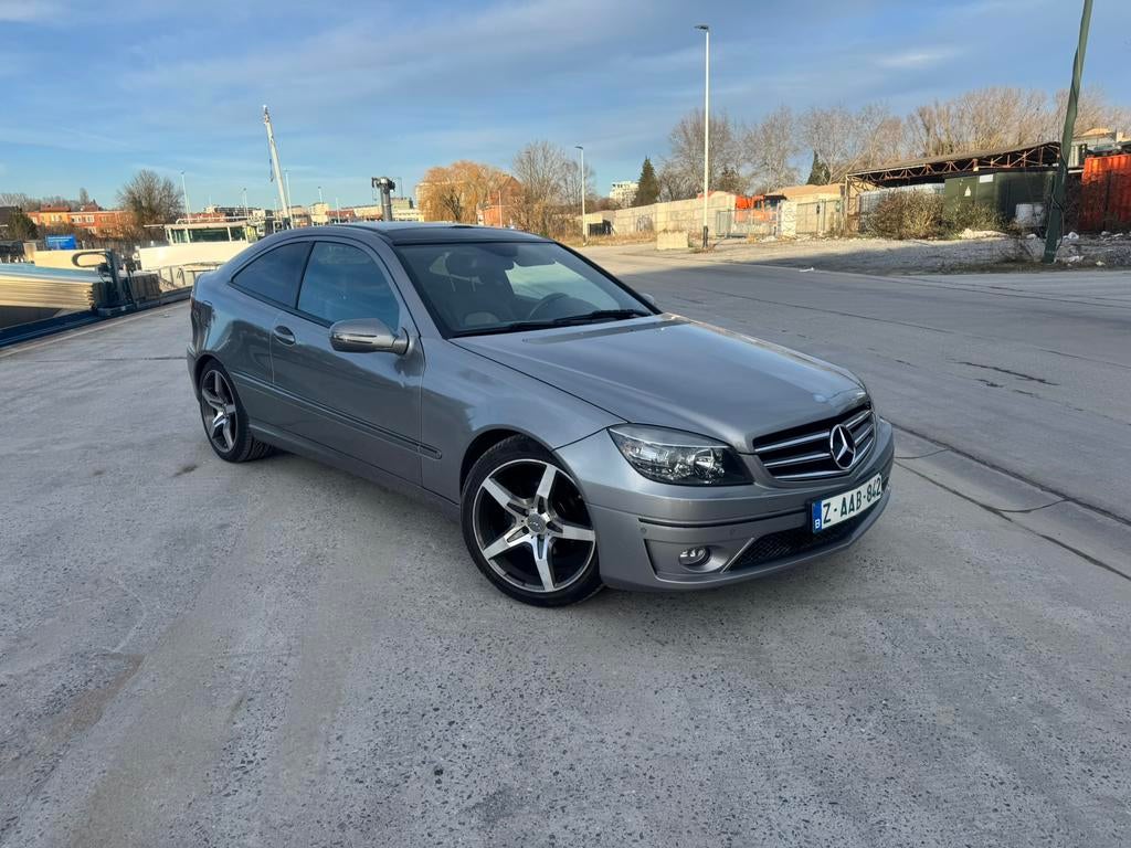Mercedes CLC 2011 Essence 155000km  ful option, Autos, Cuir, CLC, Entreprise, Noir