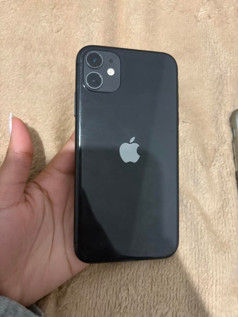 Iphone 11 noir, Avec simlock (verrouillage SIM), 128 GB, Enlèvement ou Envoi, Sans abonnement