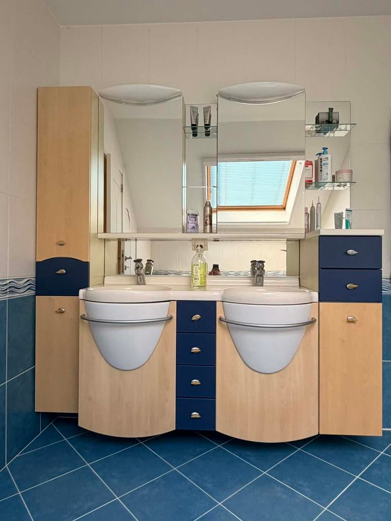 Meuble sanijura, Huis en Inrichting, Badkamer | Badkamermeubels, Ophalen, Spiegelkast, 150 tot 200 cm, Zo goed als nieuw