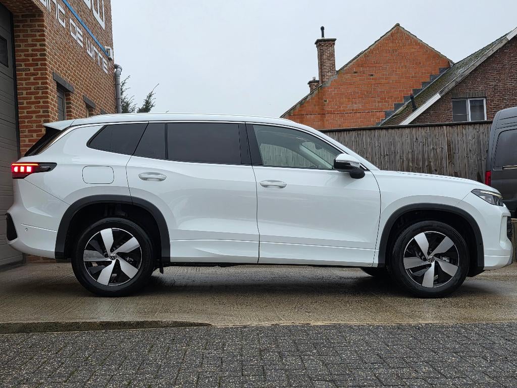 VW Tayron - Plug In Hybride - NIEUW 0KM - 204 PK, Auto's, Volkswagen, Stof, Bedrijf, 5 deurs, Hybride Elektrisch/Benzine