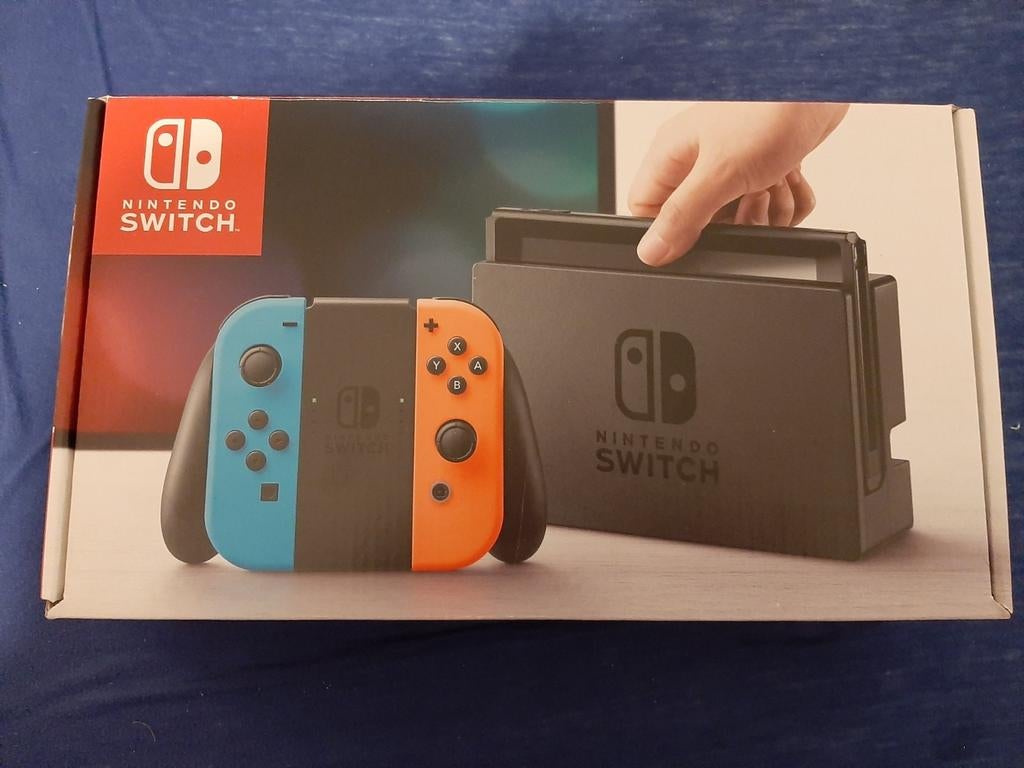 Nintendo Switch, Enlèvement, Utilisé, Sans contrôleur, Switch Original