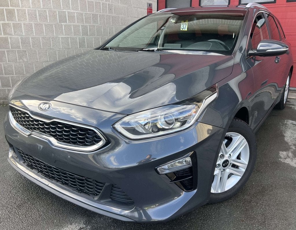 Kia Ceed SW / cee'd SW 1.6 CRDi Navi Edition ISG + CAMÉRA +, Autos, Argent ou Gris, Achat, Euro 6, Entreprise