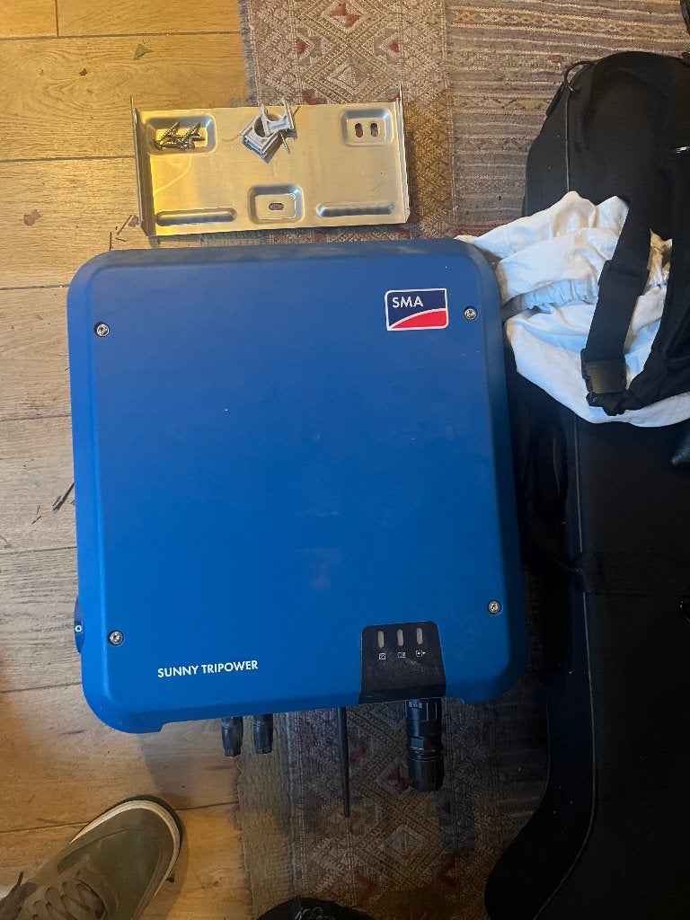 SMA omvormer 5000 watt 3fase, Doe-het-zelf en Bouw, Ophalen of Verzenden, Zo goed als nieuw, 200 wattpiek of meer
