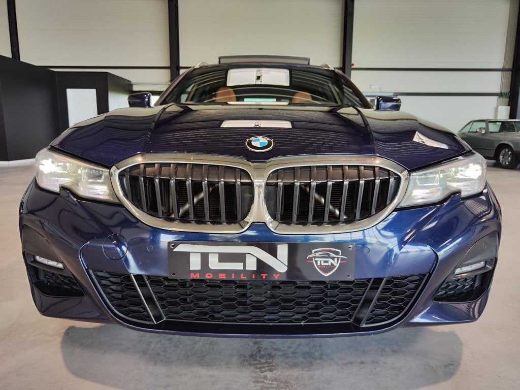 BMW 318d-pakket M, Auto's, BMW, Automaat, 1995 cc, Blauw, Leder