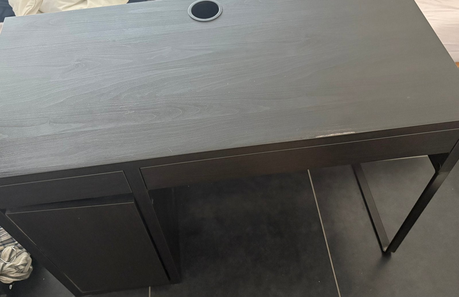 Gratis ikea computerbureau (afhalen kan tot 31/8), Huis en Inrichting, Ophalen, Gebruikt, Bruin, IKEA
