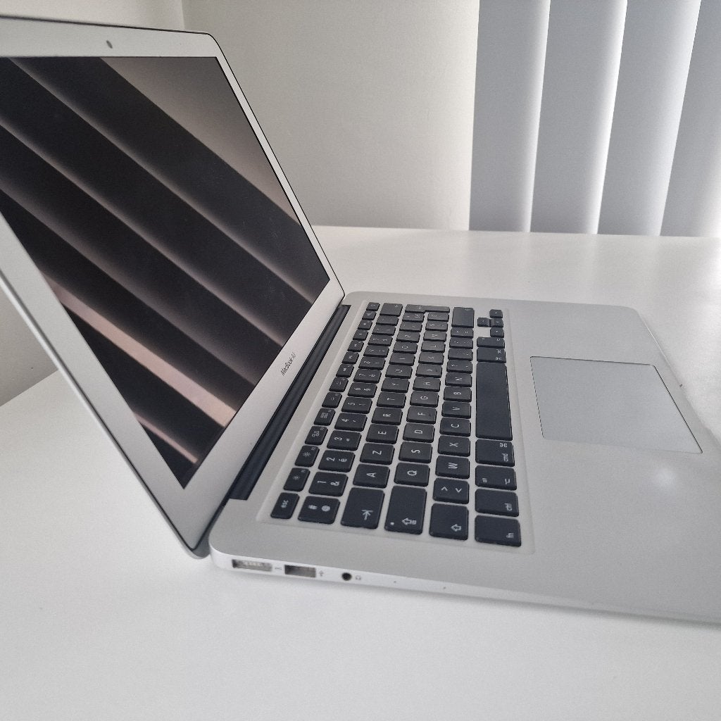 MacBook Air 13 inch, Ophalen, Gebruikt, 256 GB, 8 GB