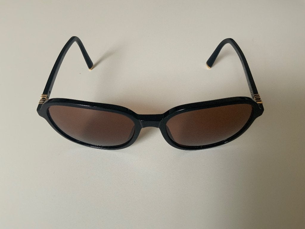 MIU MIU zonnebril, Overige merken, Verzenden, Zwart, Nieuw