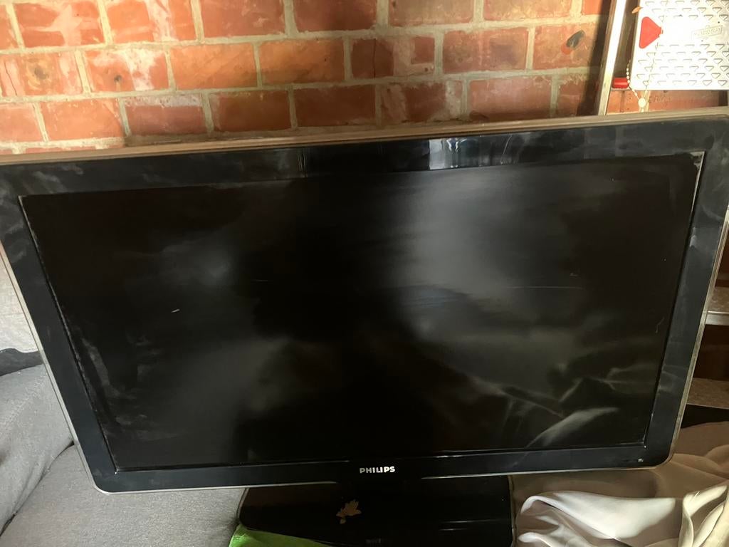 Philips tv, Audio, Tv en Foto, Televisies, Philips, Gebruikt, Ophalen of Verzenden, 100 cm of meer
