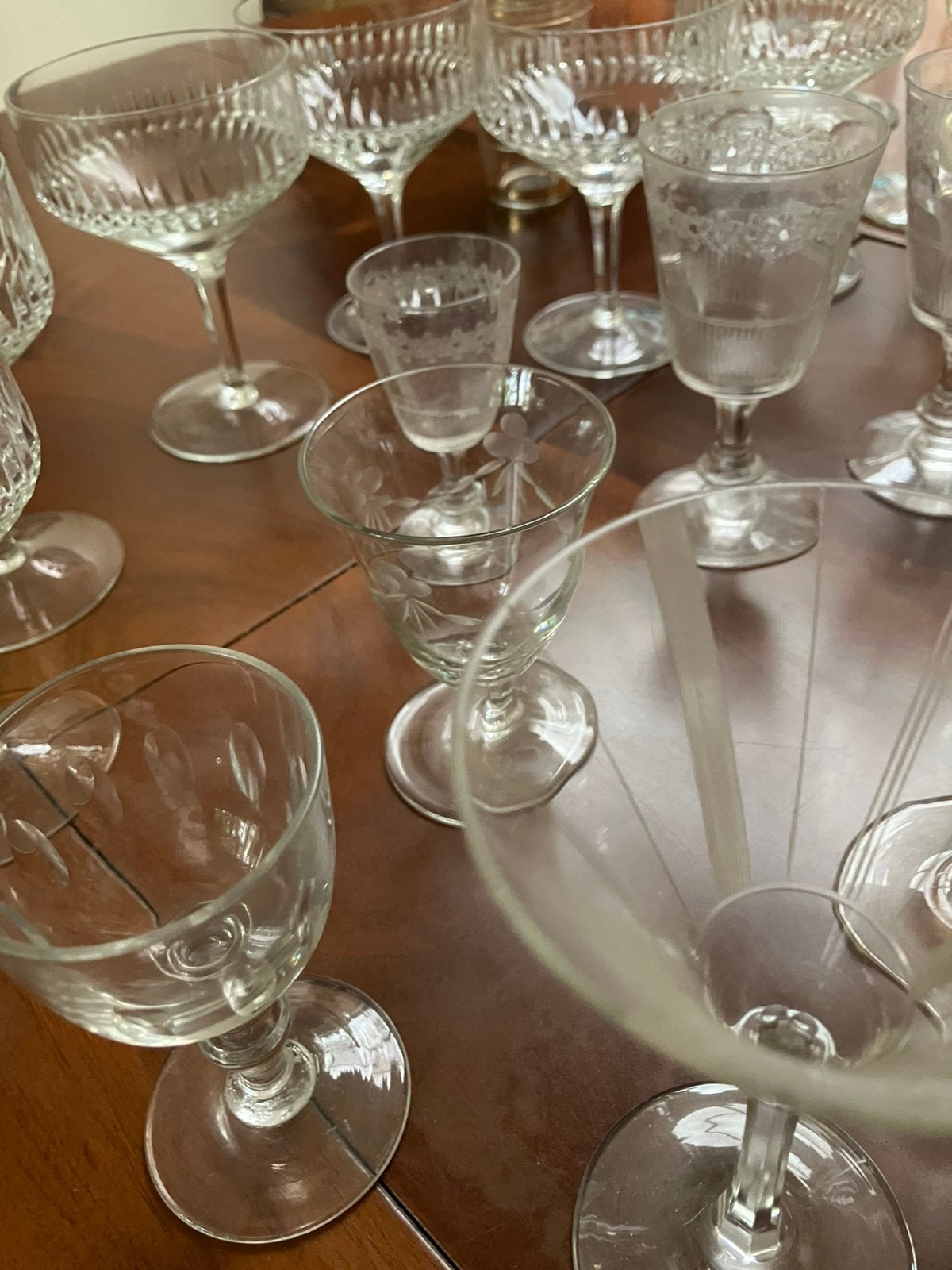 Kristallen Antieke glazen een 42 tal diverse modellen., Verzamelen, Ophalen, Gebruikt, Borrel- of Shotglas