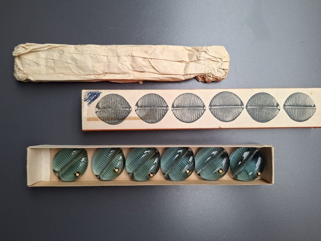 Pukeberg Sweden, design verre, porte-couteaux, porte-cartes, Verre, Enlèvement ou Envoi, Objet, Fait main