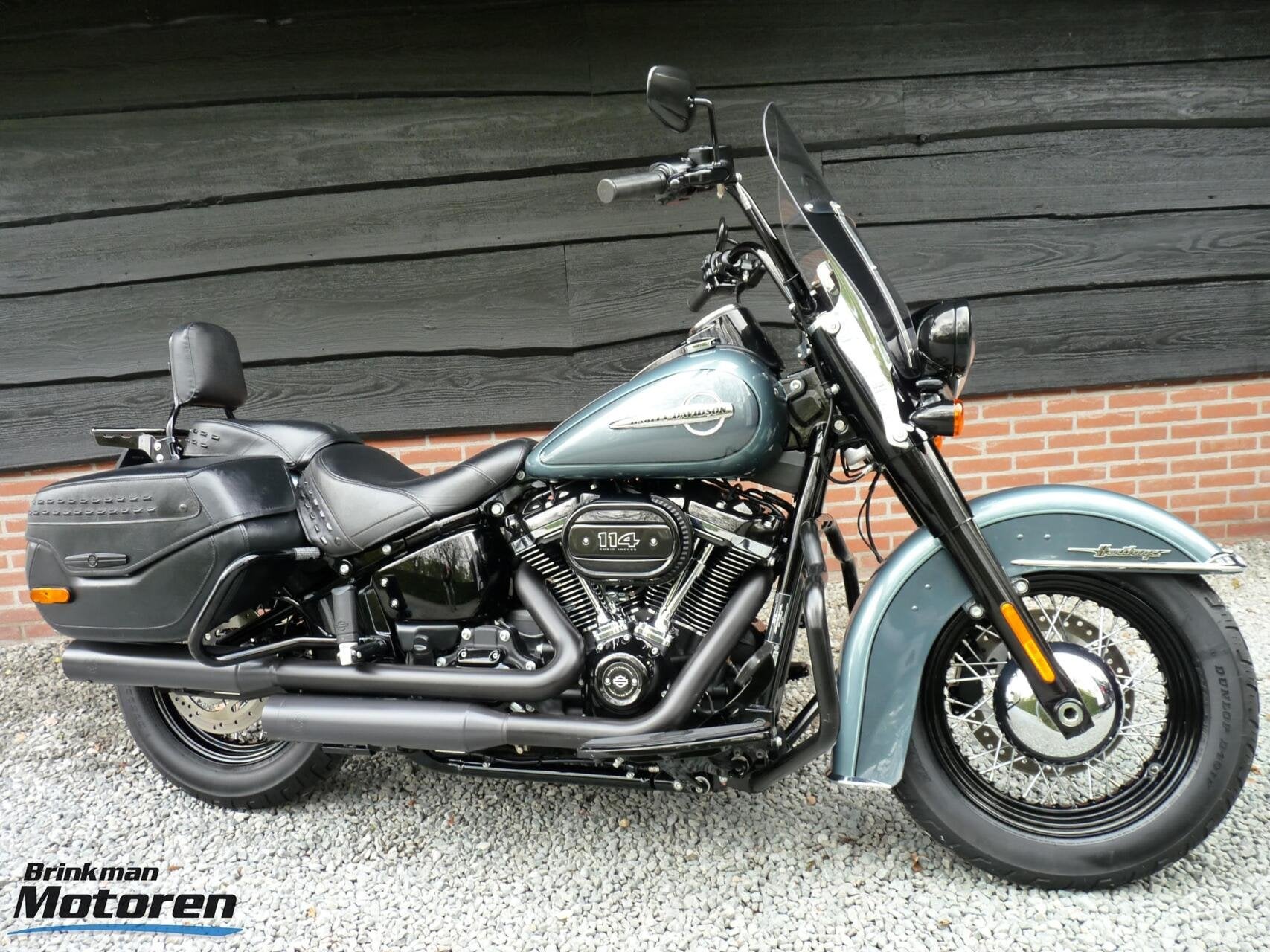 114 FLHCS Softail Heritage Classic Milwaukee Eight Als nieuw, Motoren, Chopper, Gebruikt, ABS, Particulier
