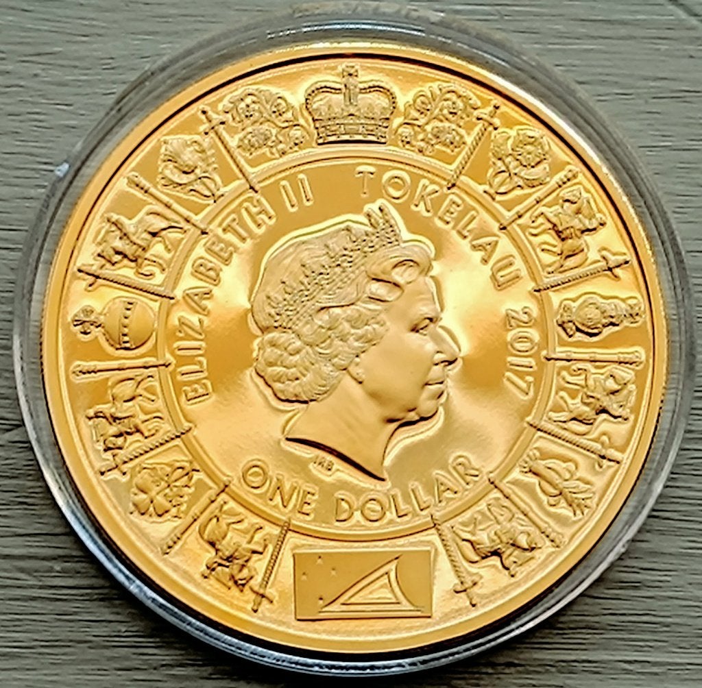 munt Tokelau 1 dollar 2017:UNC: koper-nikkel met goud, Postzegels en Munten, Munten | Oceanië, Ophalen of Verzenden, Goud