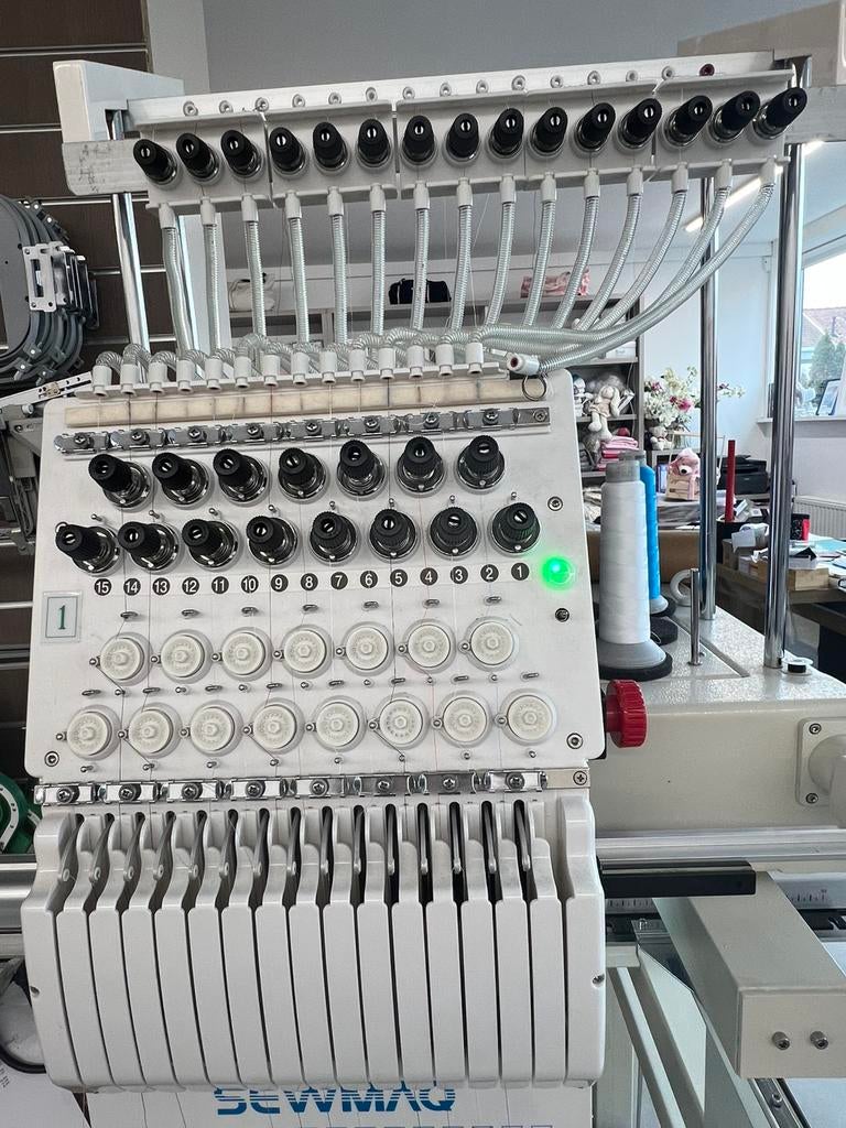 Machine a broder, Enlèvement, Comme neuf