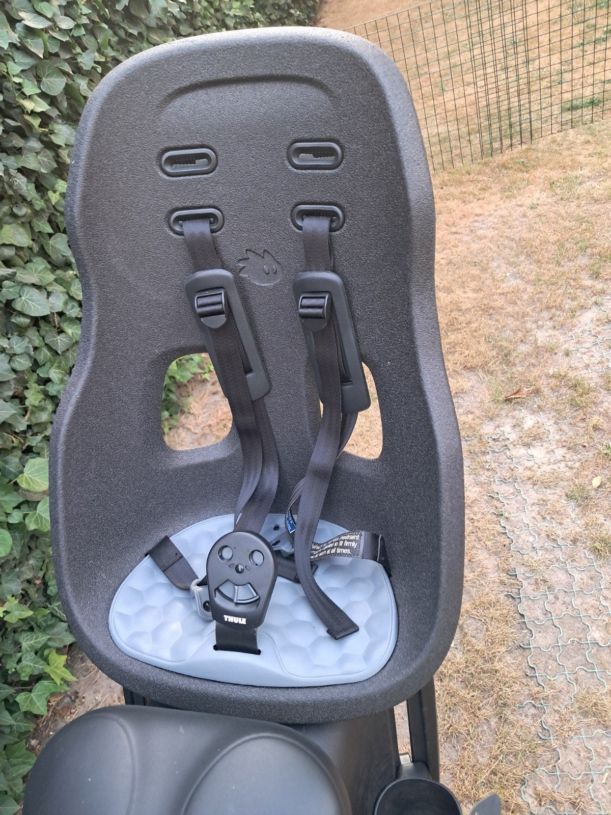 fietszitje Thule Yepp Nexxt 2 maxi, Repose-pieds, Comme neuf, Enlèvement, Thule