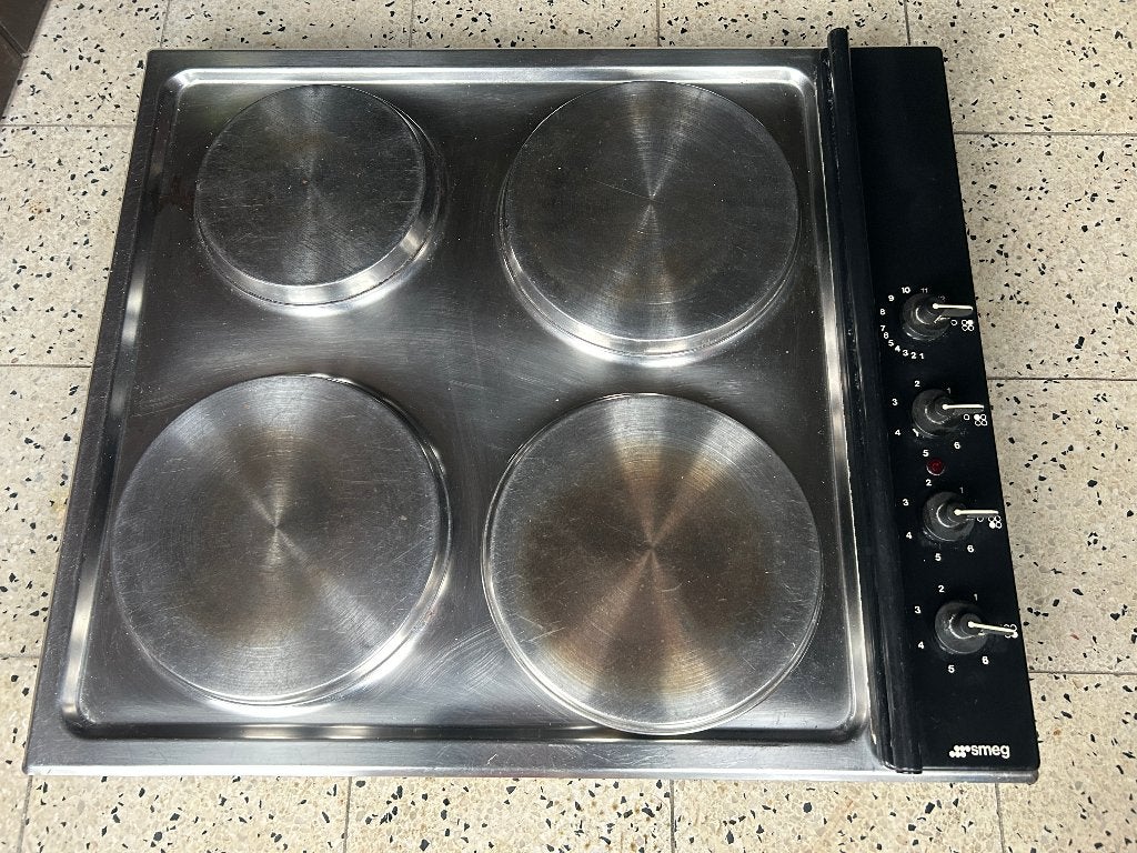 electrische kookplaten SMEG, Electroménager, Enlèvement, Utilisé, 4 zones de cuisson