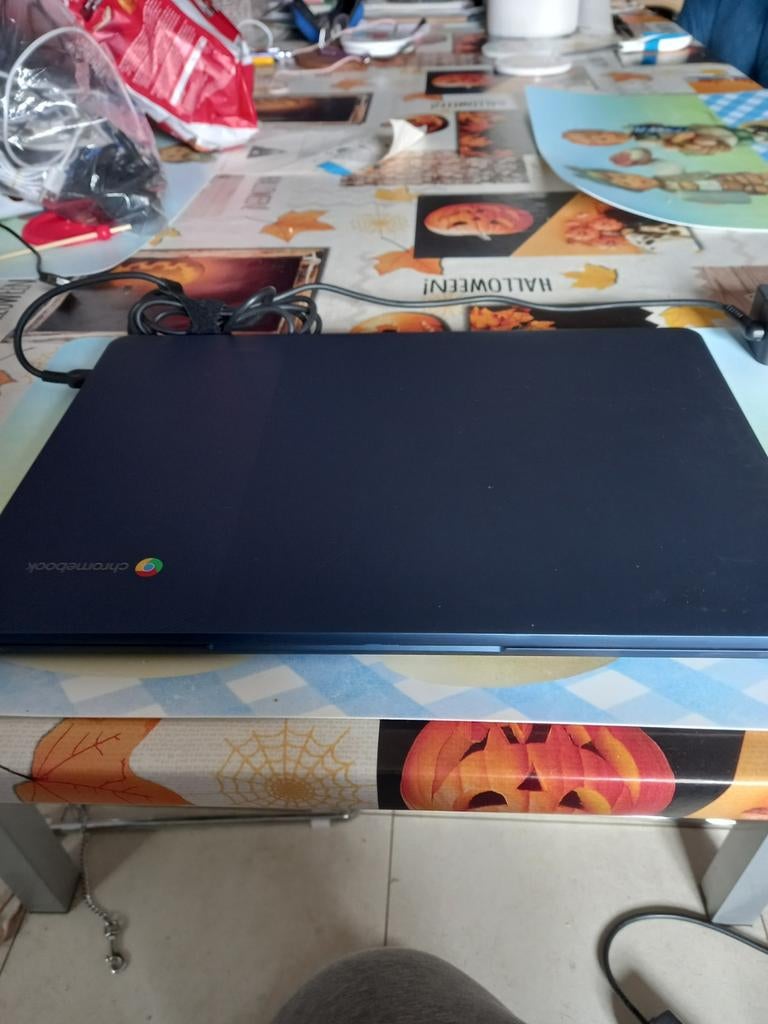 Chromebook, Usb-aansluiting, Ophalen of Verzenden, Zo goed als nieuw, Wi-Fi en Mobiel internet