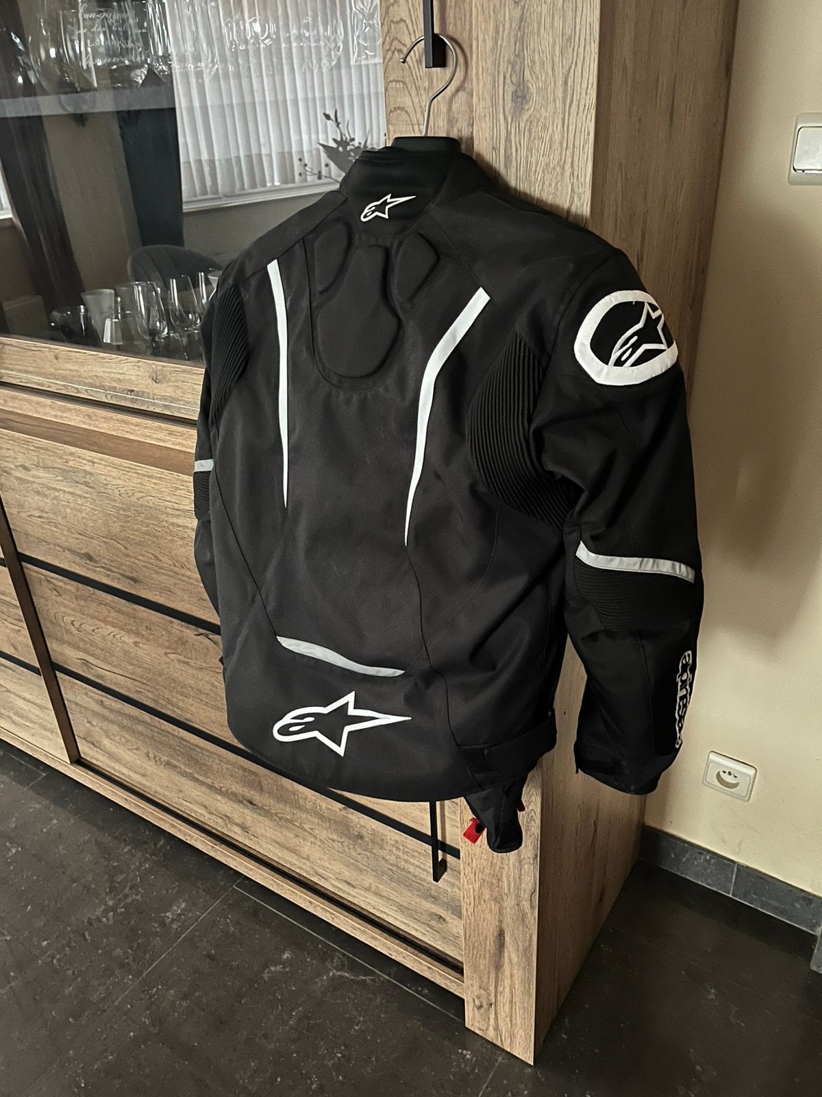 Blouson moto Alpinestars, Motos, Enlèvement