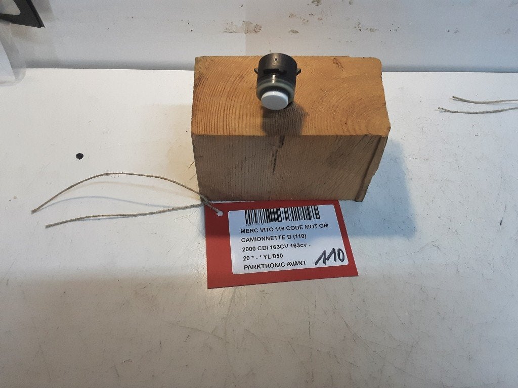 PARKEERSENSOR Mercedes-Benz Vito (447.6) (A0009055504), Gebruikt, Mercedes-Benz, Mevr. I. Hauben, Rue de l'Espoir 34 34
4030  GRIVEGNÉE, BE