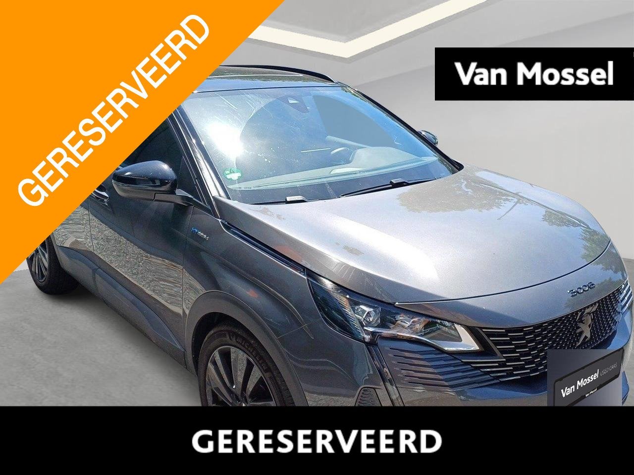 Peugeot 3008 1.6 HYBRID4 300 e-Auto8 GT (automatique), 1250 kg, https://public.car-pass.be/vhr/c0628104-9dbc-4053-a63f-522c7bd6689a