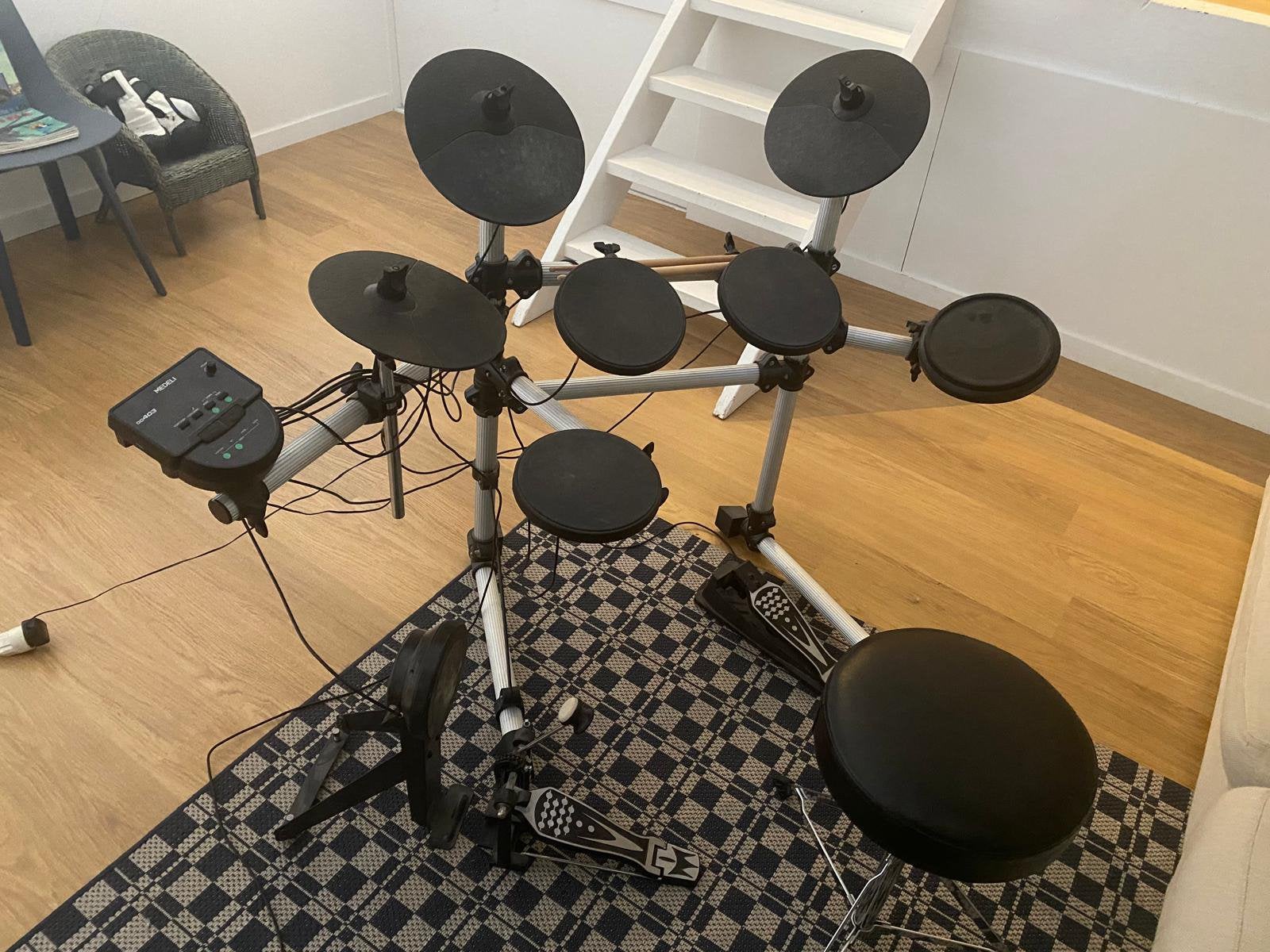 Elektrische drumset medeli dd403, Muziek en Instrumenten, Ophalen, Zo goed als nieuw