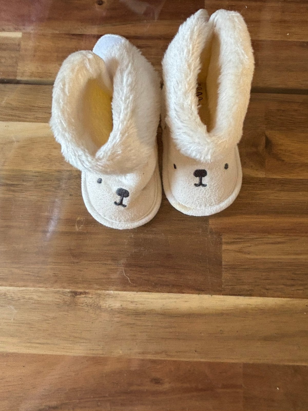 Chaussons, Enlèvement, Comme neuf