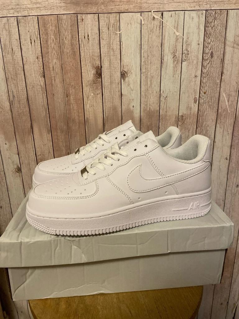Nike Air Force 1 Wit Maat 41, Kleding | Heren, Schoenen, Verzenden, Wit, Nieuw, Sneakers