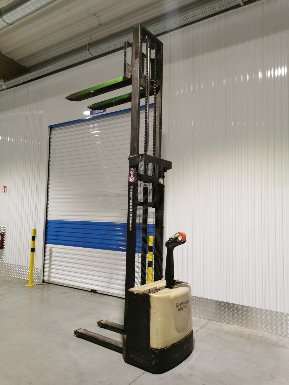 Elektrische stapelaar Genkinger hubtex tot 1000kg, Bricolage & Construction, Transpalettes, Enlèvement, Utilisé