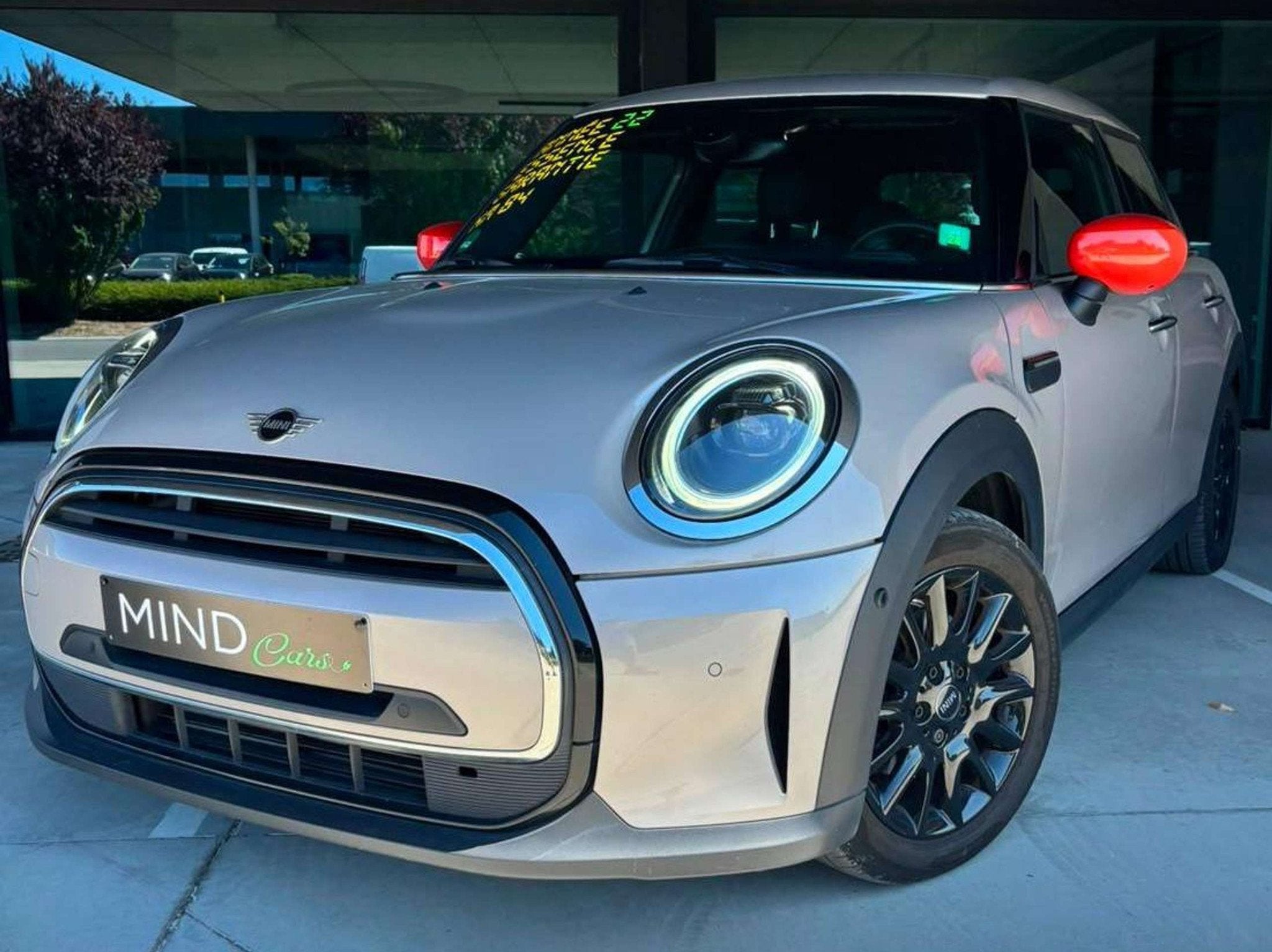 MINI One Mini 1.5 One OPF Led/Dab/Gps/Pdc/Bt/Cruise, Voorwielaandrijving, Gebruikt, Leder, Bedrijf