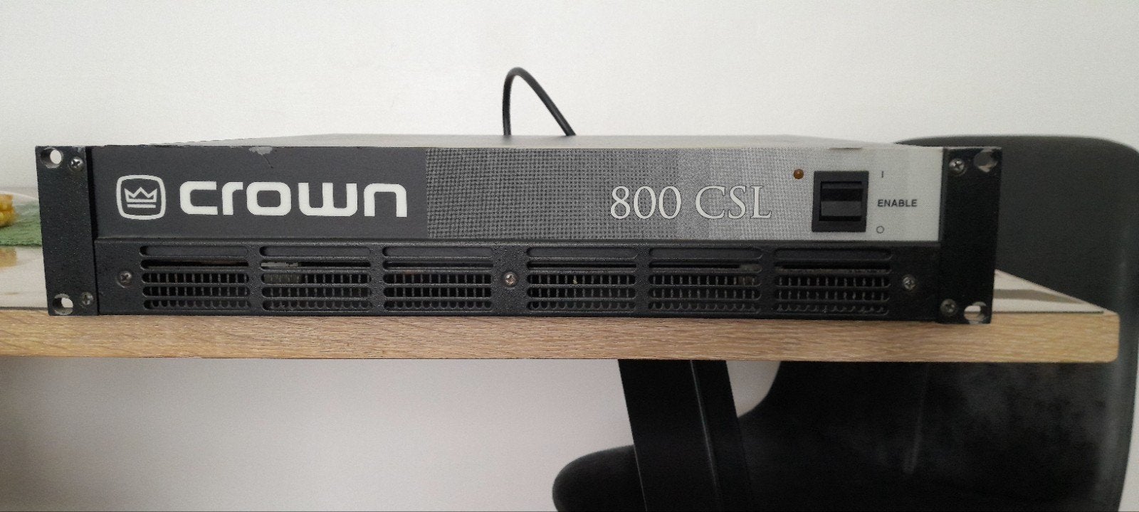 Versterker CROWN 800 CSL
Met flight case, Ophalen