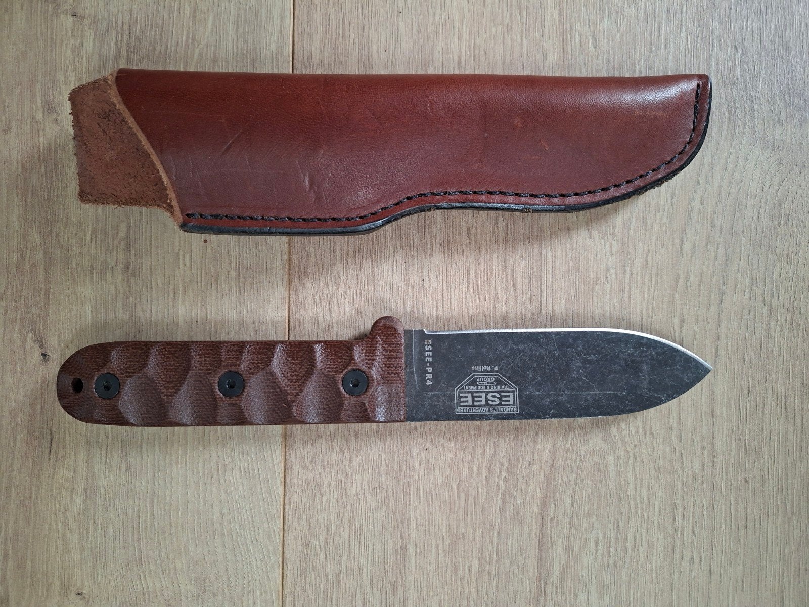 Esee pr4 bushcraft mes, Ophalen