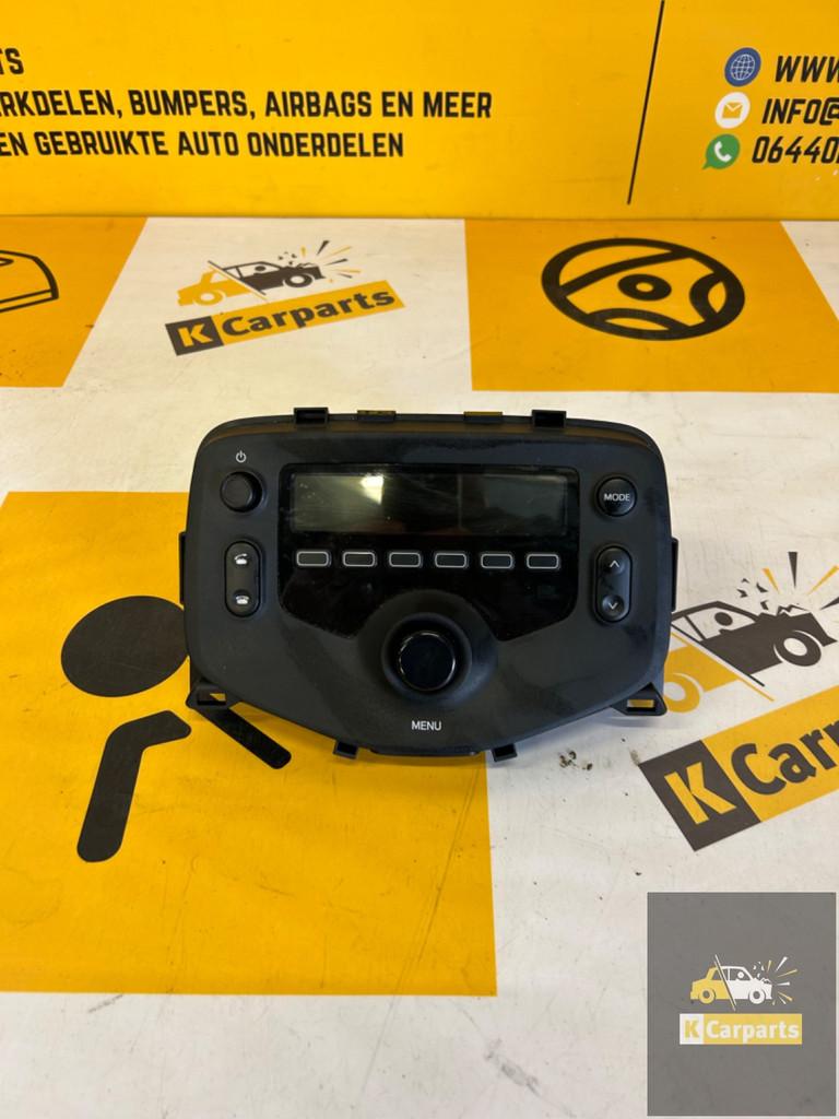 Auto radio Toyota aygo Citro n c1 Peugeot 108 86120-0H050, Auto-onderdelen, Info@fabrikant.eu, Fabrikantstraat 1
1000 AA  Amsterdam, NL