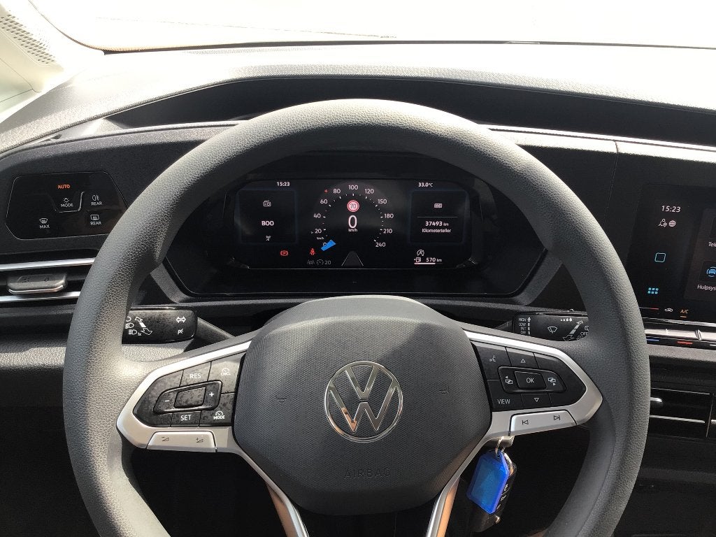 volkswagen caddy 15tsi multi 2025 37000km 5plaatsen 18950e, Auto's, Voorwielaandrijving, Euro 6, Zwart, Bedrijf