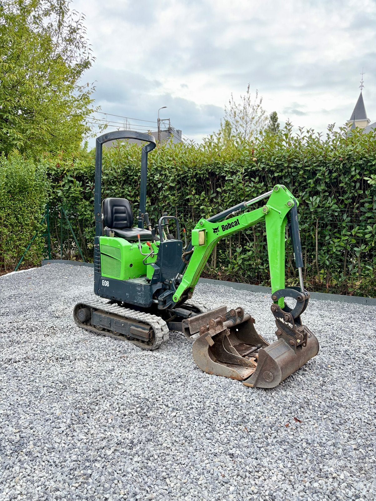 Minipelle Bobcat E08, Tuin en Terras, Overige Tuin en Terras, Ophalen