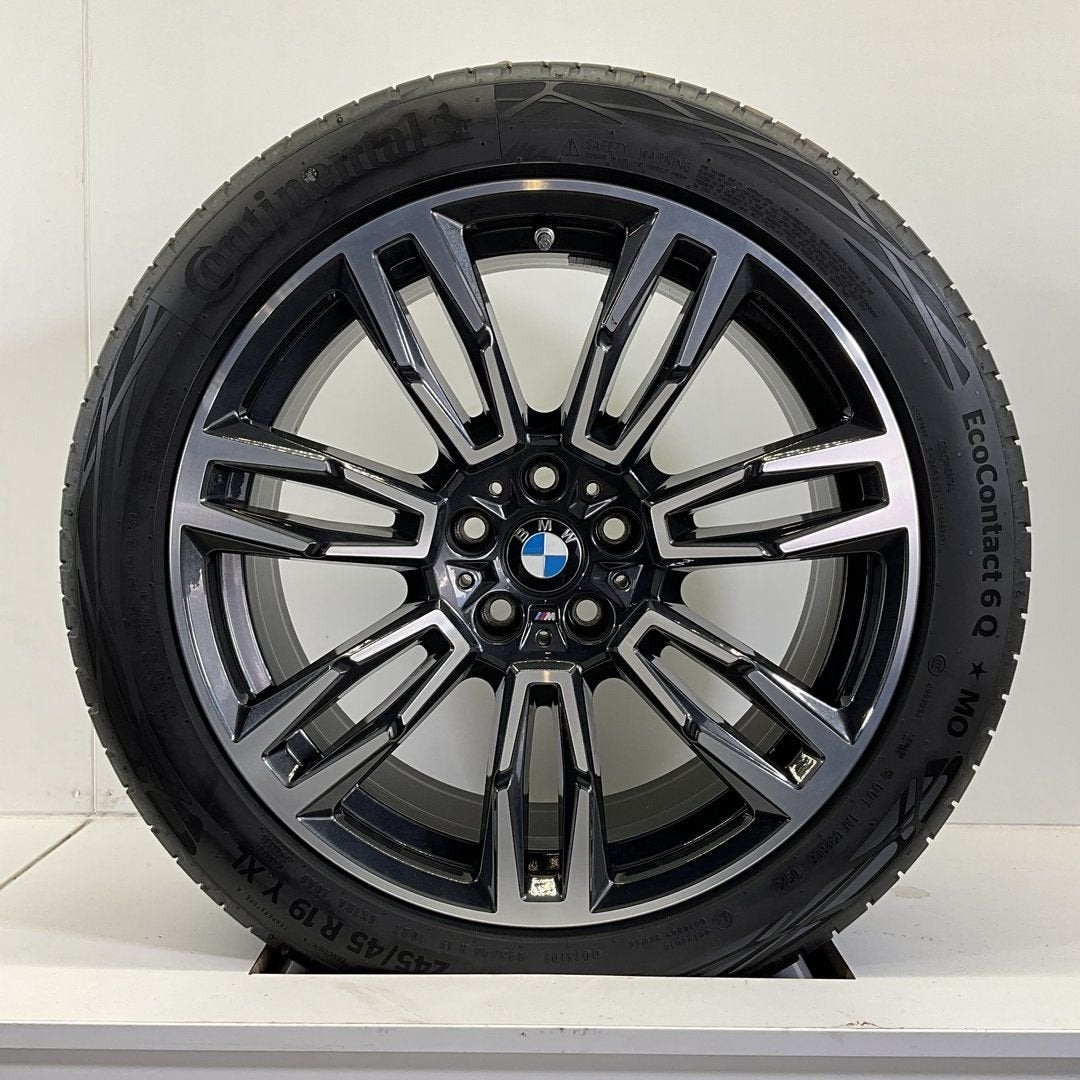 BMW 5 SERIE G60 I5 G60 SET VELGEN + ZOMERBANDEN 19 INCH ORIG, Pneus et Jantes, 245 mm, Véhicule de tourisme, Pneus été