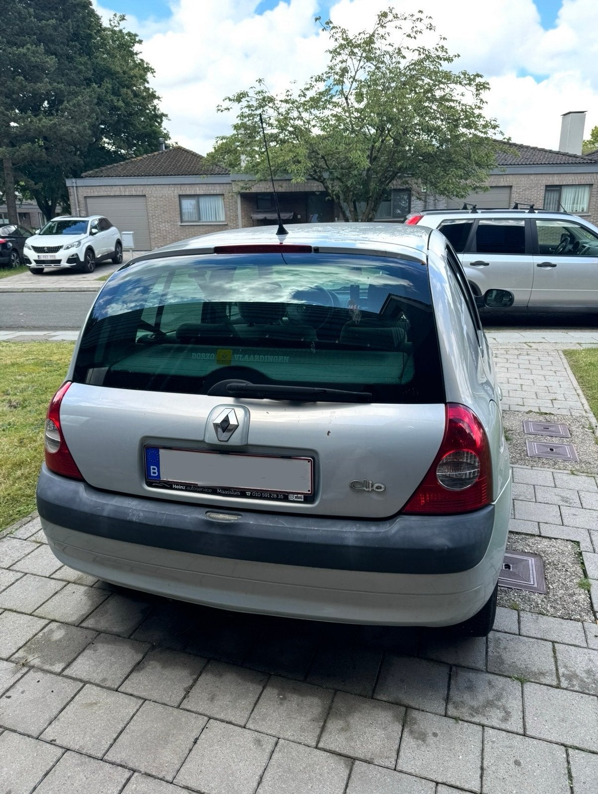 Renault Clio 1.4 16V 5-deurs - Lichte vracht, Autos, Renault, Argent ou Gris, Achat, Boîte manuelle, 5 portes