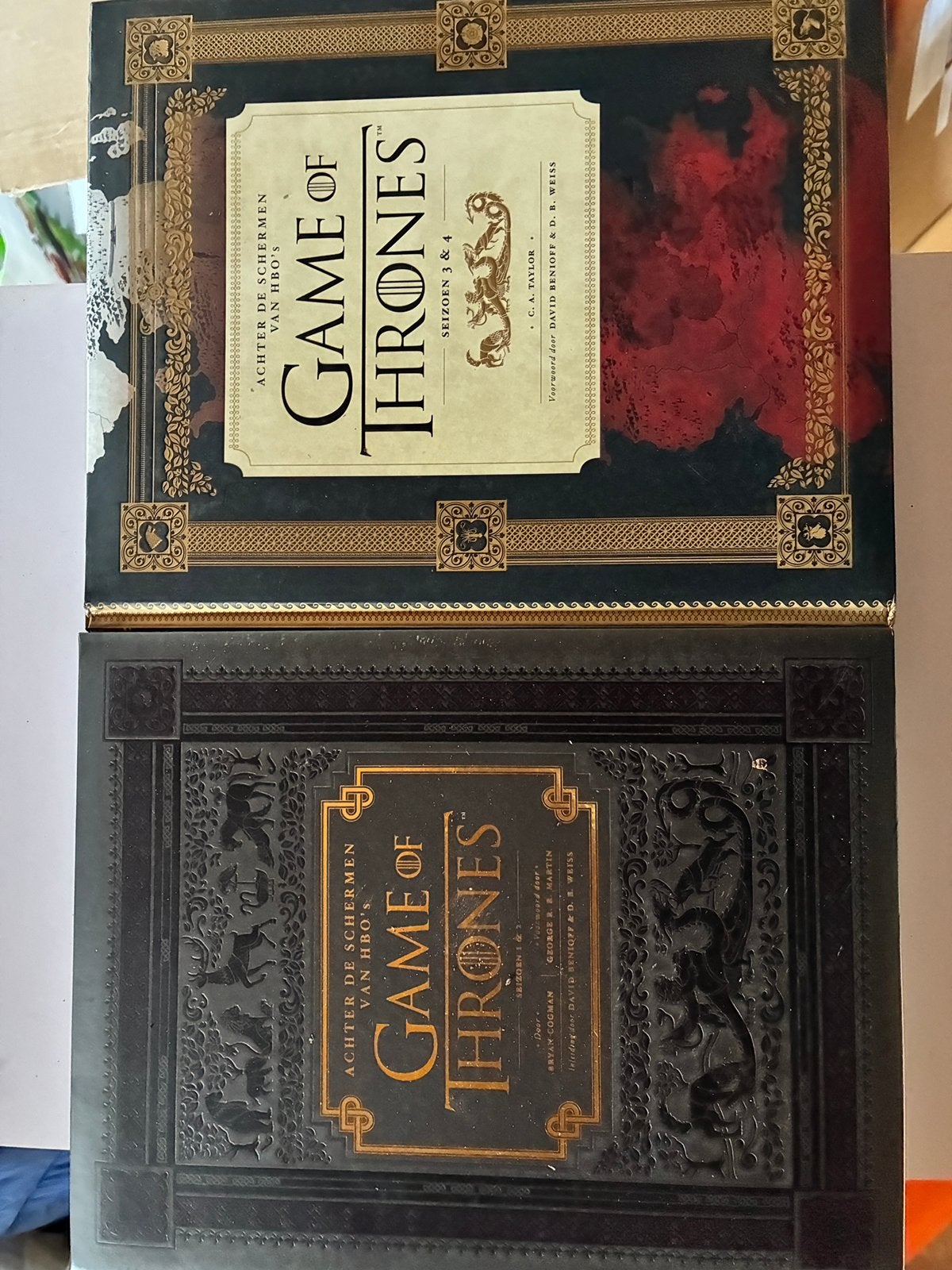 Game of Thrones boeken: "Achter de schermen" (Seizoen 1-4), Boeken, Ophalen of Verzenden, Zo goed als nieuw