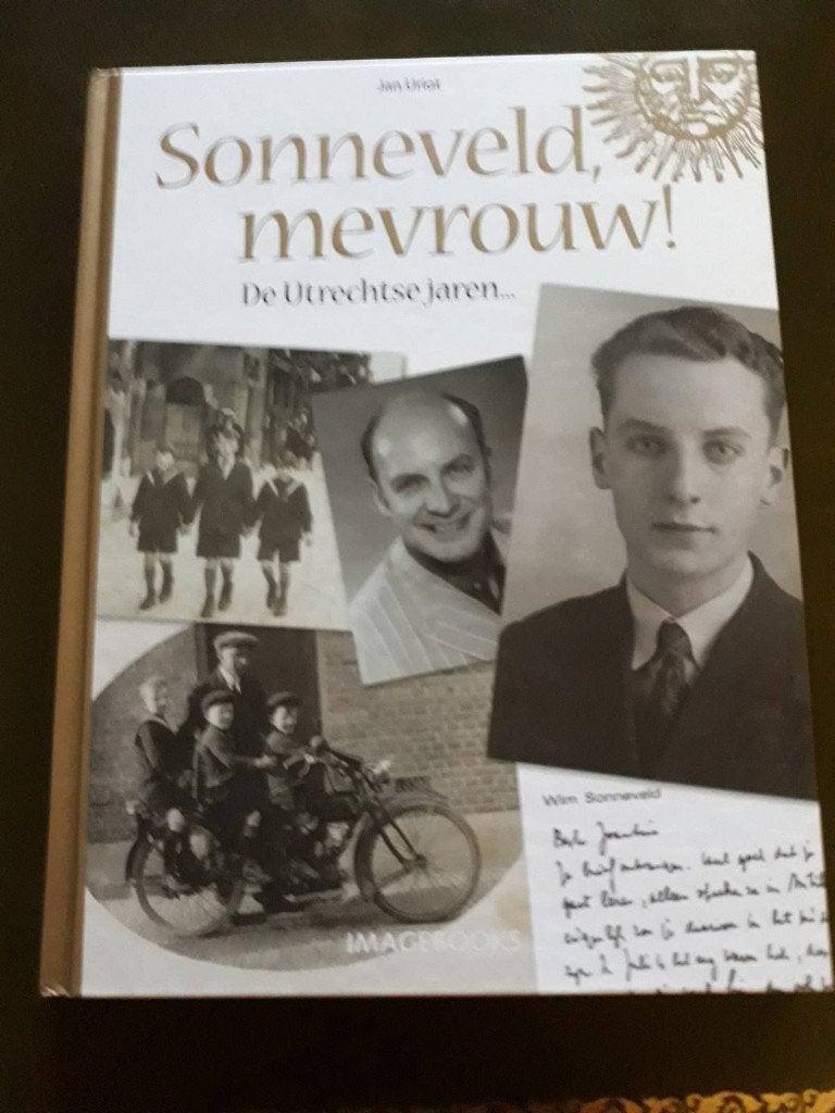 Sonneveld, mevrouw ! De Utrechtse jaren, Boeken, Ophalen, Zo goed als nieuw
