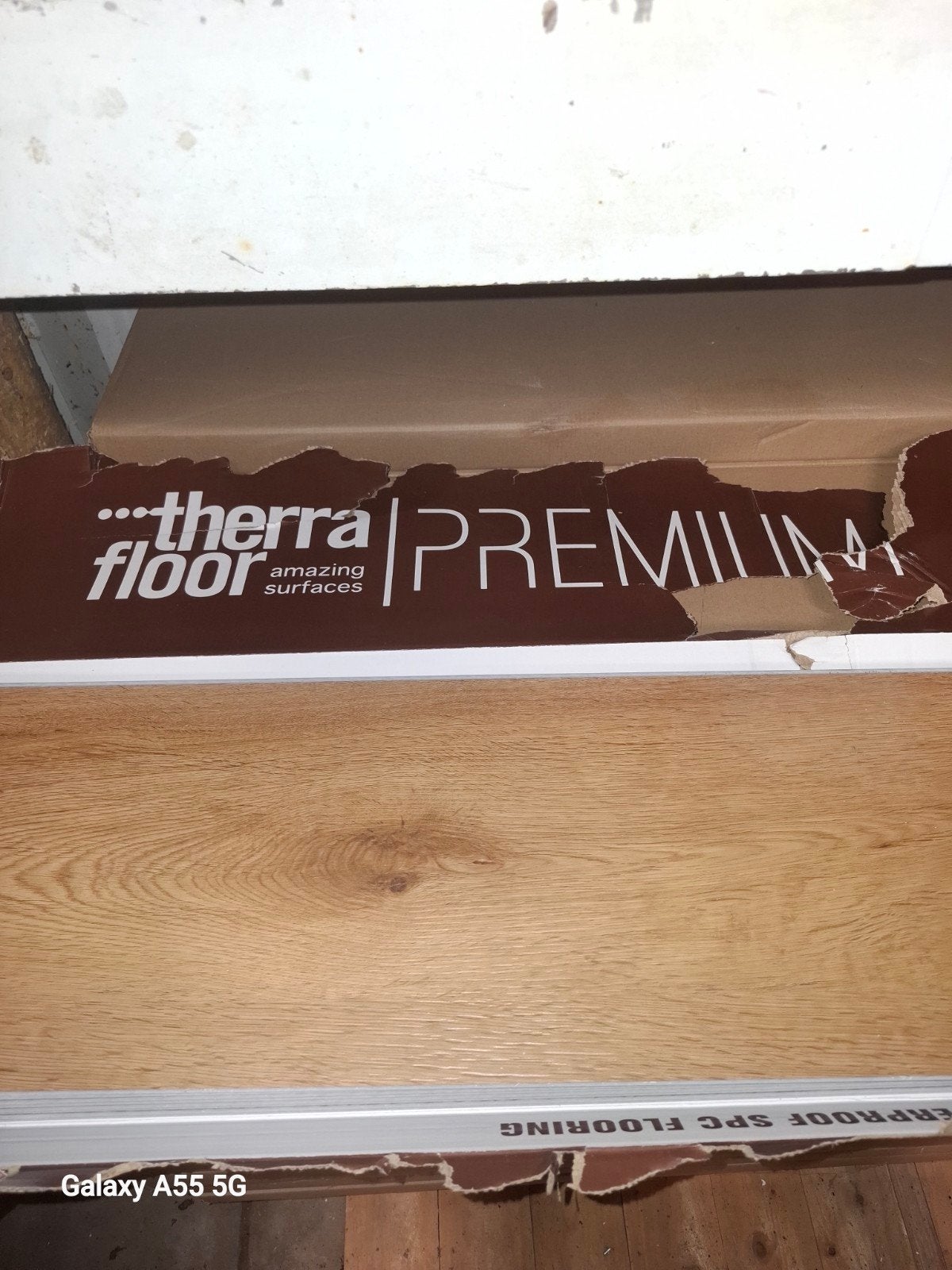 Therra Floor Premium laminaat, Aggloméré, Synthétique, Enlèvement, 10 à 30 cm