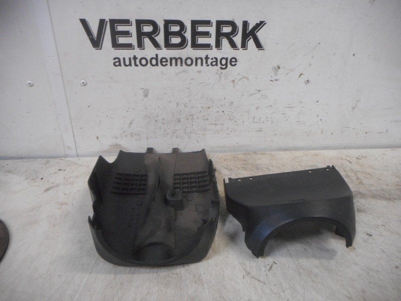 GARNITURE DE COLONNE DE DIRECTION 5 serie (E39) (1151655.0), Utilisé, BMW, Petuelring 130
80809  München, DE, Bayerische Motoren Werke AG