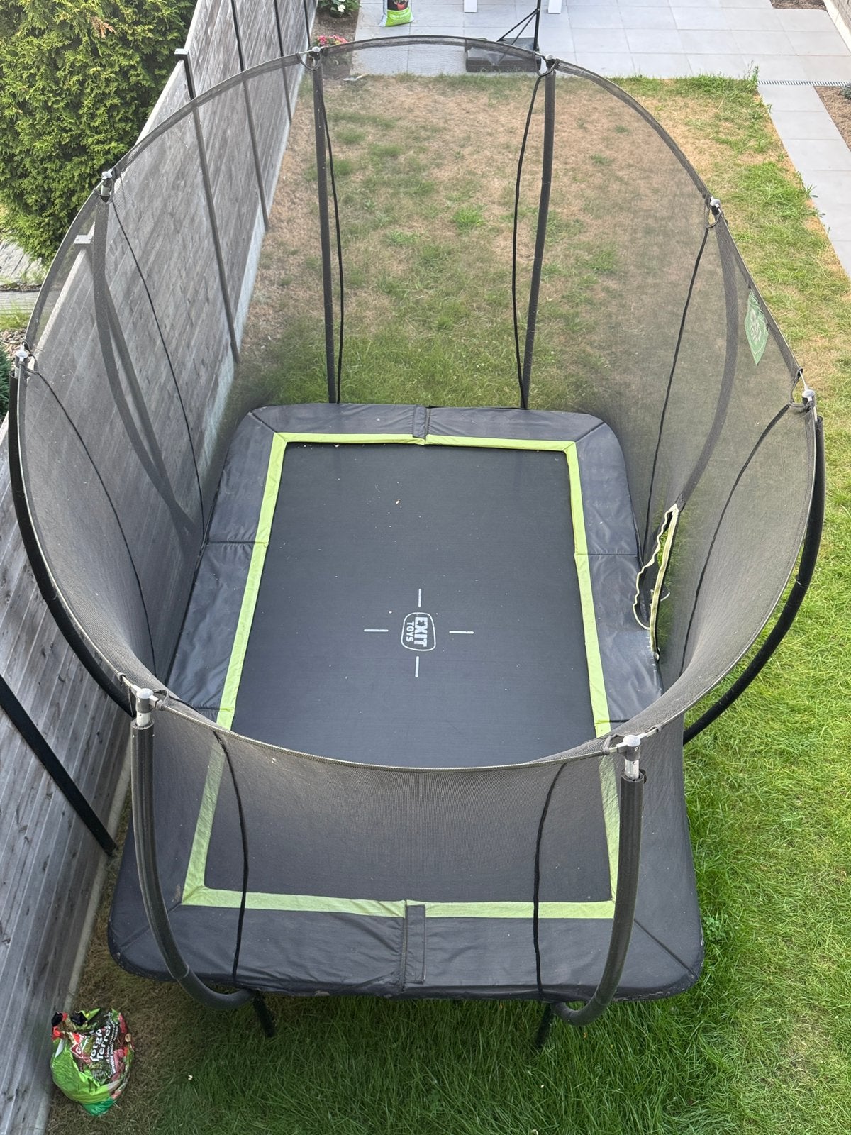 EXIT Silhouette trampoline, Ophalen, Zo goed als nieuw