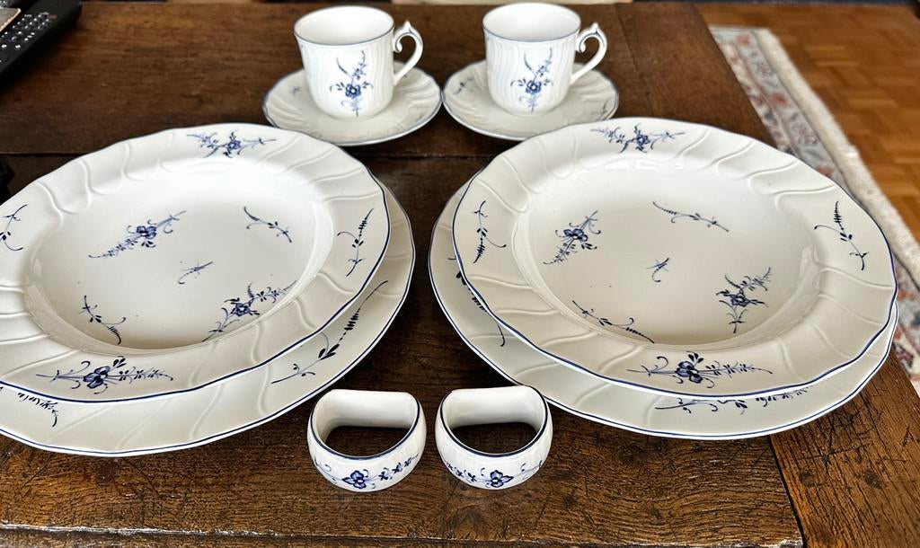 Ensemble Villeroy & Boch, Luxemburg, Antiek en Kunst, Antiek | Servies compleet, Ophalen of Verzenden