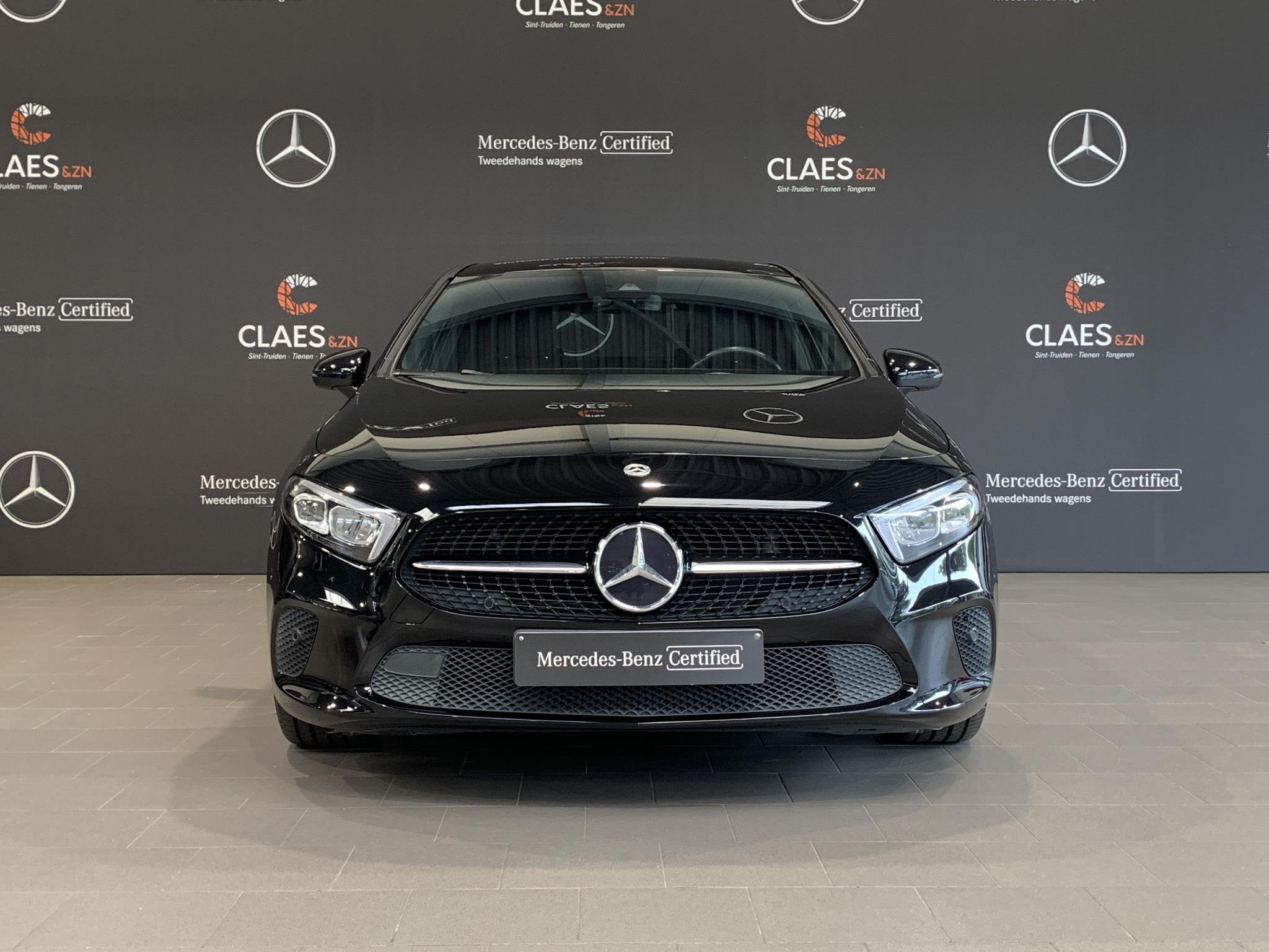 Mercedes-Benz A-Klasse Limousine 180 Luxury Line - DOS 8953, Gebruikt, 4 cilinders, 136 pk, Zwart