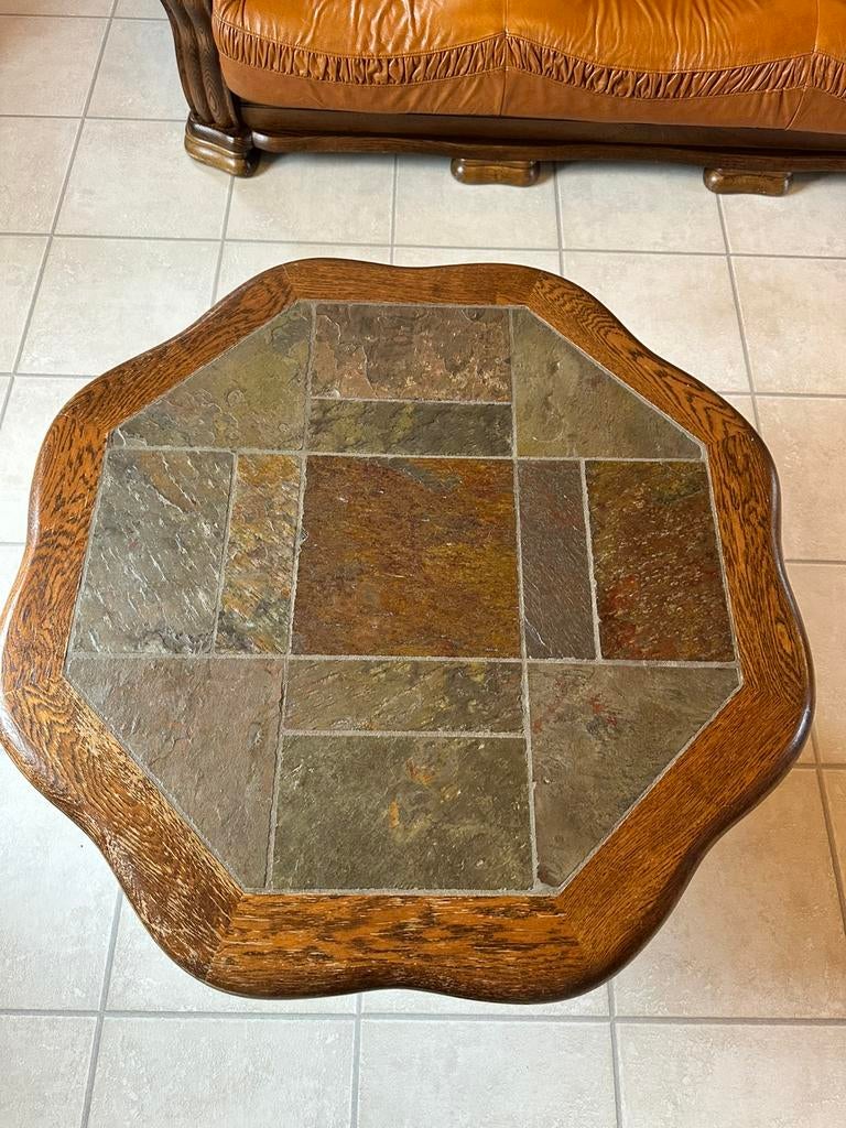 Table de salon en bois massif. Tres bon etat, Enlèvement, Utilisé