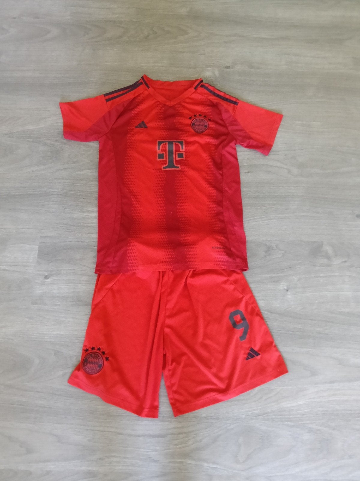 tenu Bayern München, Sport en Fitness, Voetbal, Maat XS of kleiner, Ophalen of Verzenden, Gebruikt, Shirt