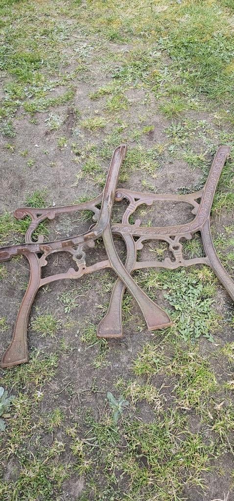 Ijzeren frame, Ophalen, Gebruikt, Metaal