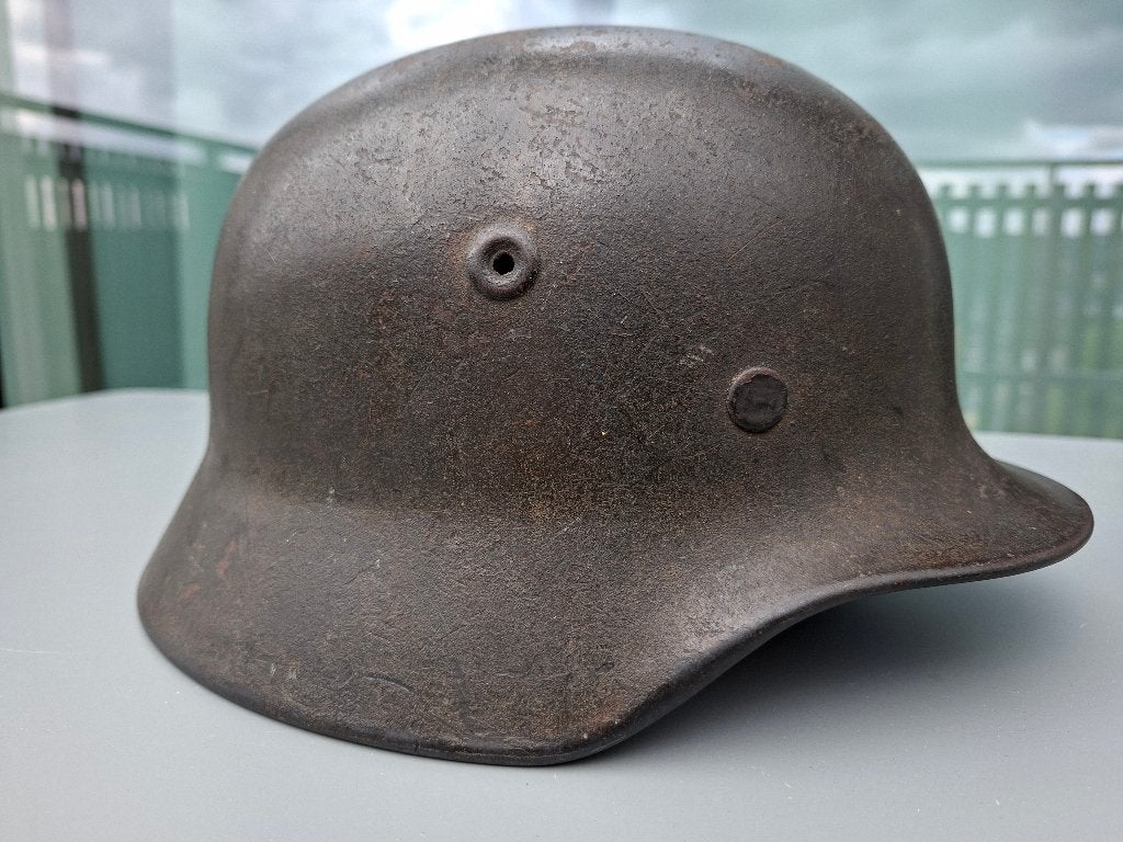 Duitse M40-helm 1 badge, Ophalen of Verzenden, Landmacht, Helm of Baret