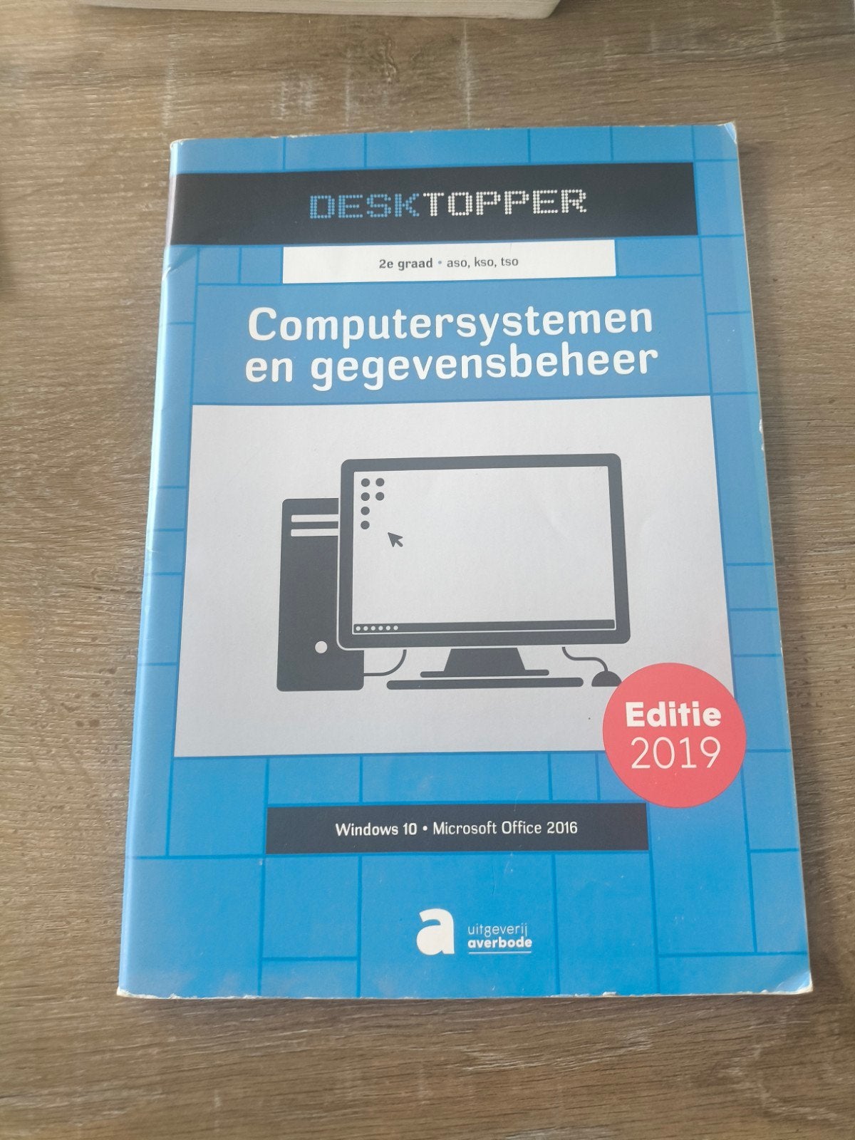 DESKTOPPER: Computersystemen en gegevensbeheer, Ophalen, Zo goed als nieuw, AVERBODE, ASO