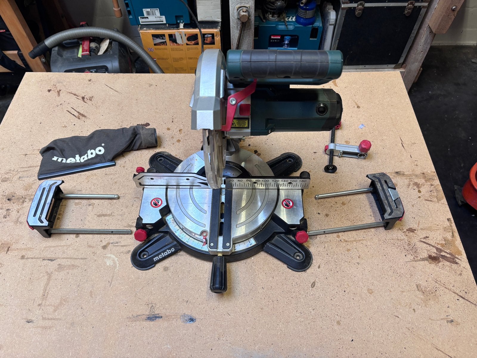 Radiaalzaag KS 216 M, Ophalen, Gebruikt, 600 tot 1200 watt, Afkortzaag