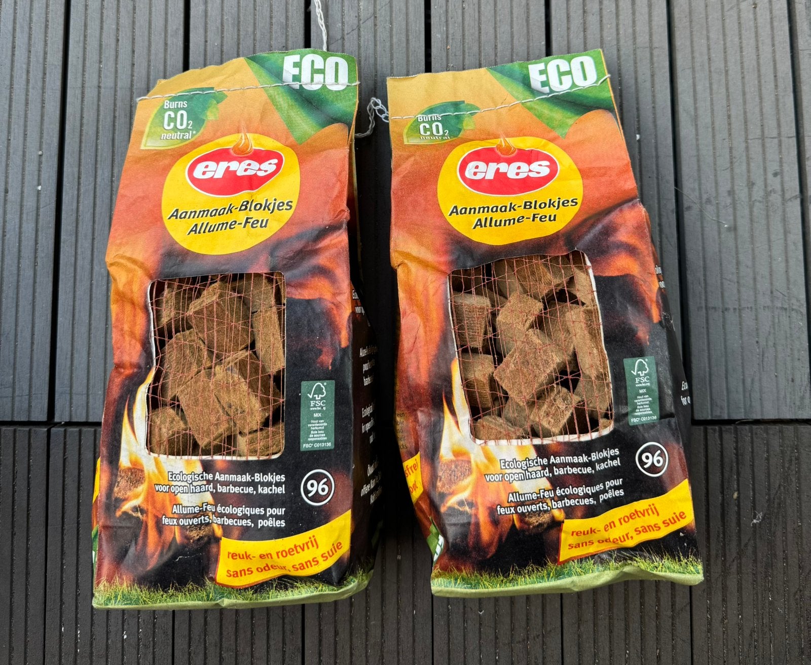 2 zakjes Eres aanmaakblokjes eco, Tuin en Terras, Barbecue-accessoires, Ophalen, Nieuw