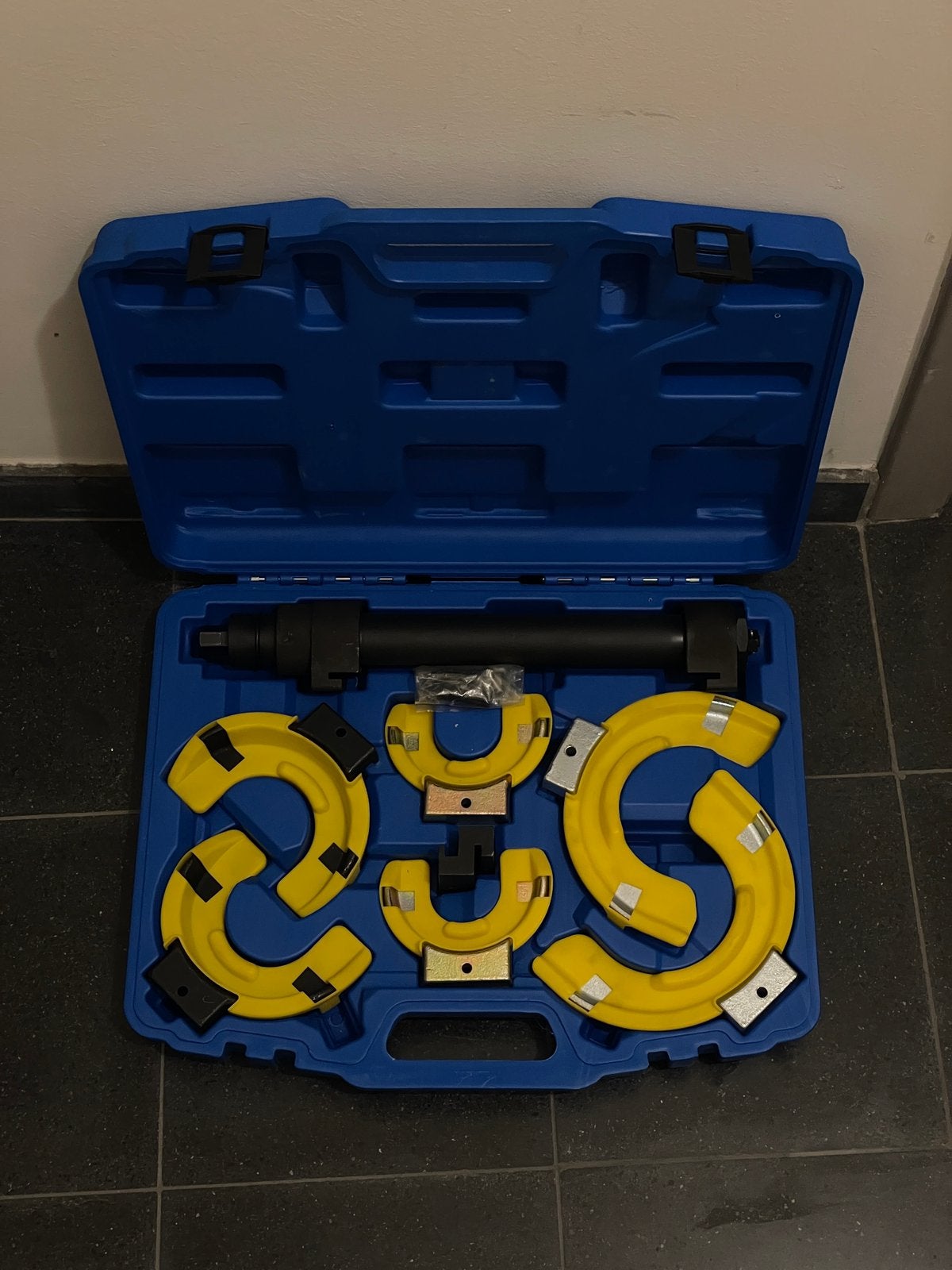Veerspanner set, Ophalen, Zo goed als nieuw